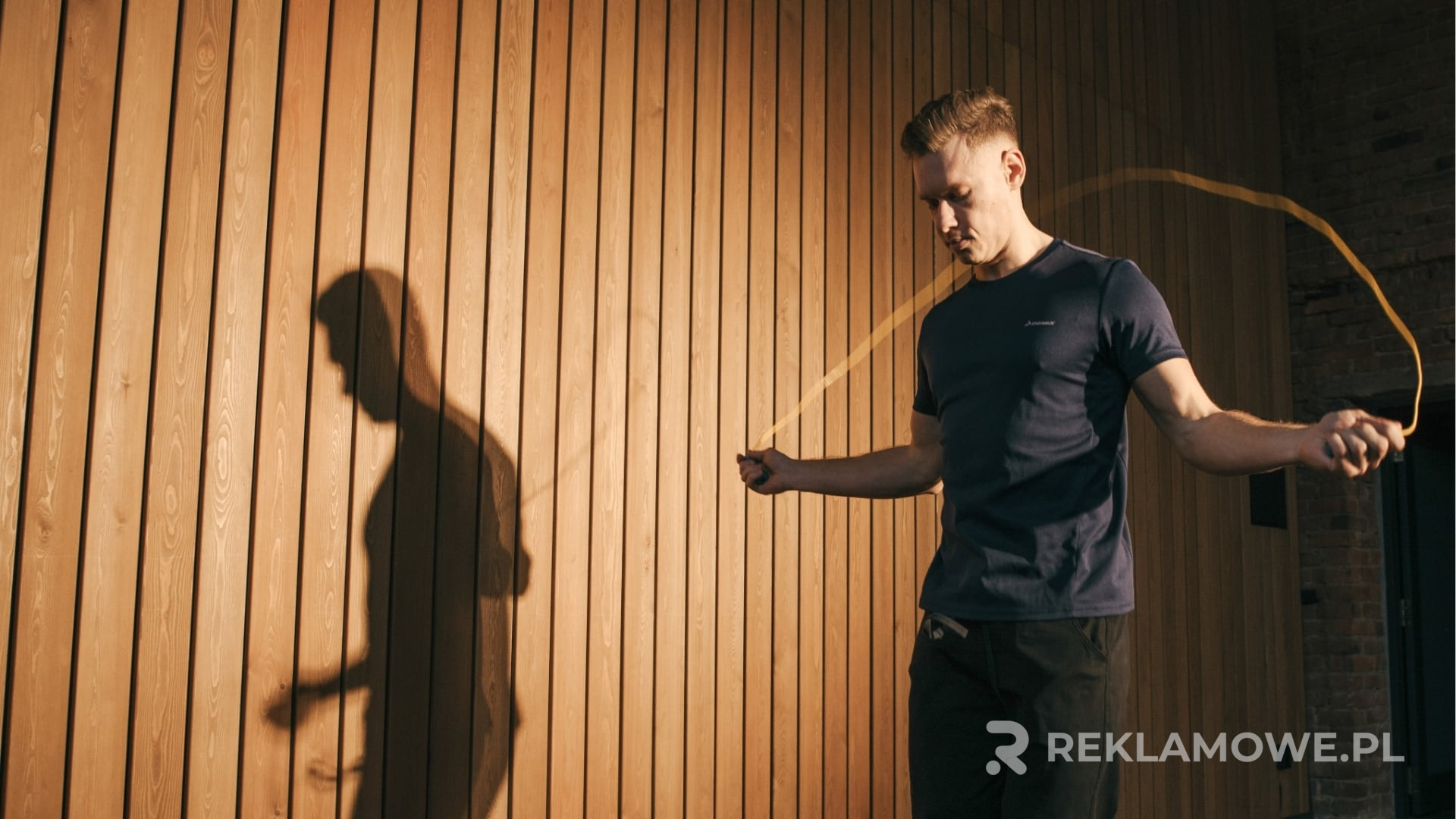 Personalizowana skakanka z logo firmy