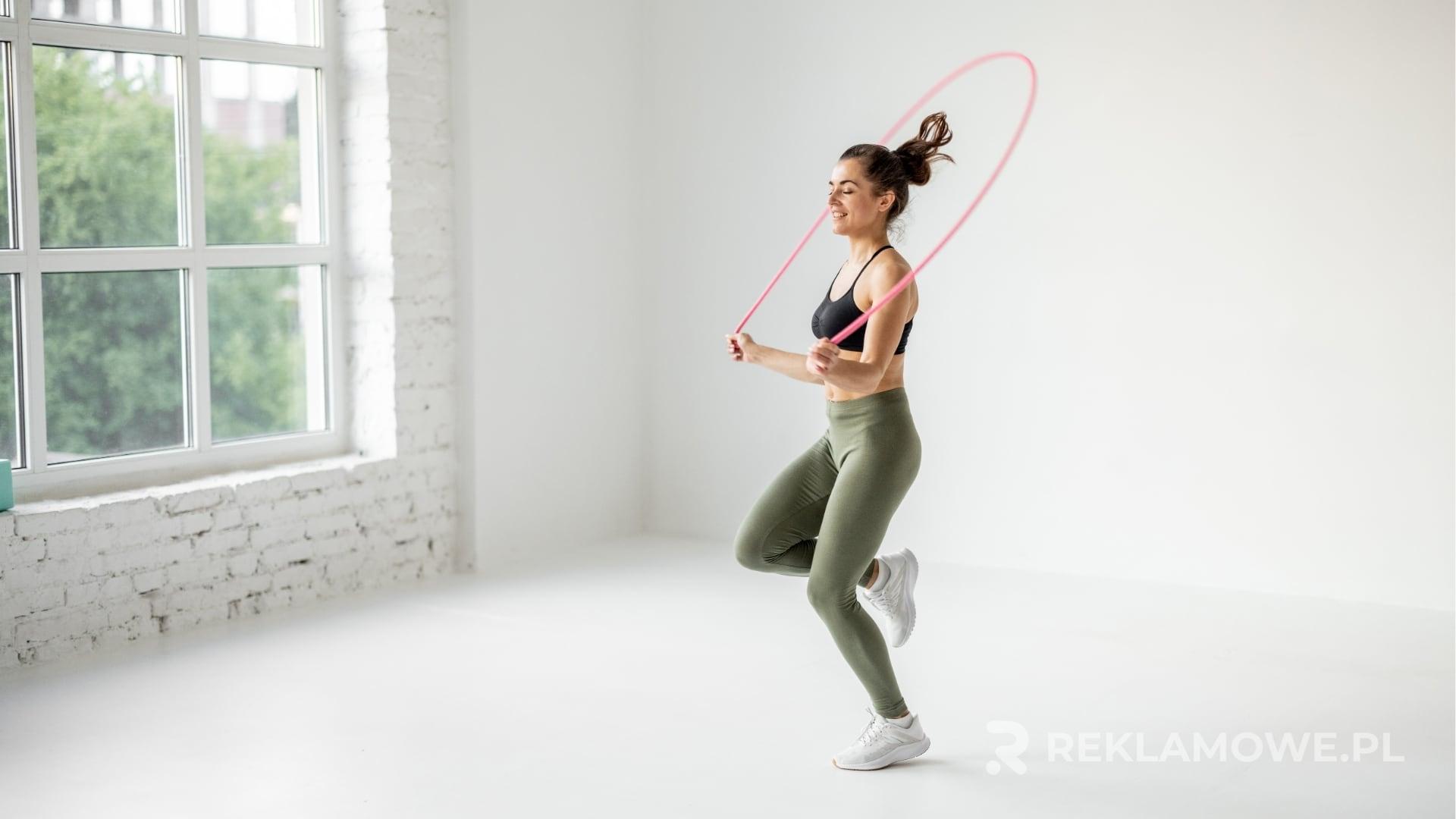 Porównanie różnych modeli skakanek reklamowych Różne modele skakanek reklamowych